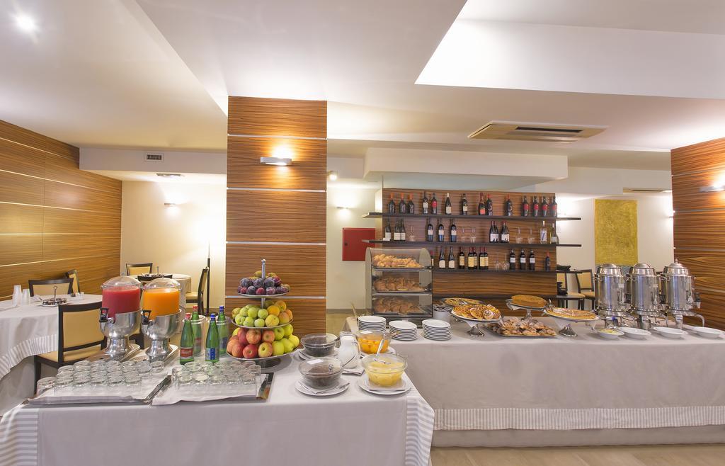 Virgilio Grand Hotel Sperlonga Luaran gambar
